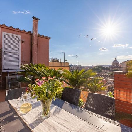 Iflat Incredible View Of The Roman Forum Bagian luar foto